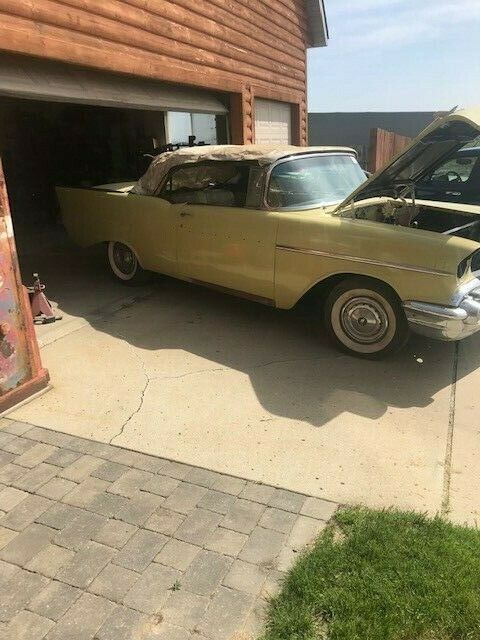 1957 Yellow Chevrolet Bel Air/150/210 Convertible