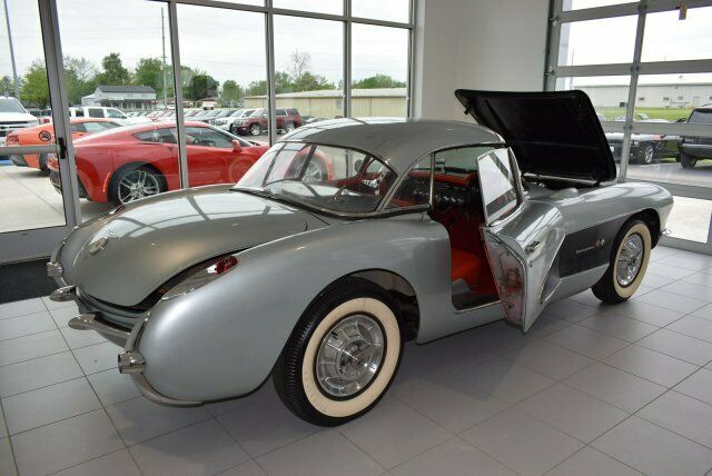 1957 -- Chevrolet Corvette --