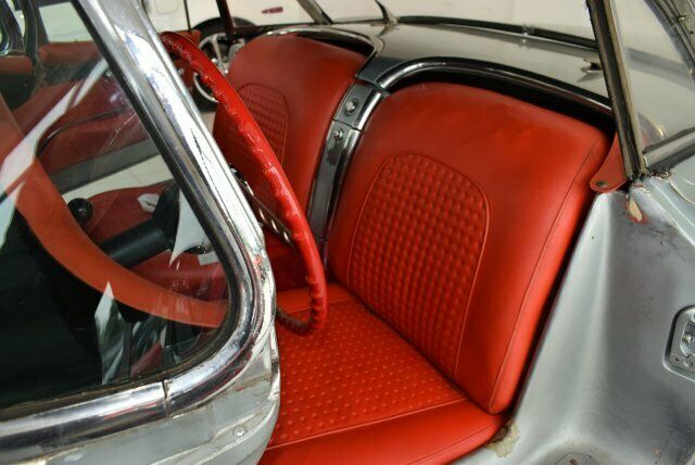 1957 -- Chevrolet Corvette --