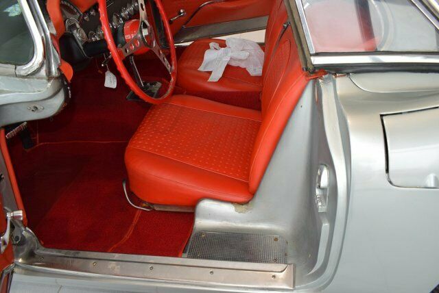 1957 -- Chevrolet Corvette --