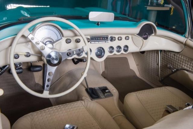 1957 Green Chevrolet Corvette --