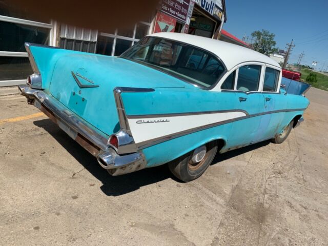 1957 Chevrolet Bel Air/150/210