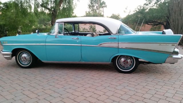 1957 turquoise / white Chevrolet Bel Air/150/210 HARDTOP