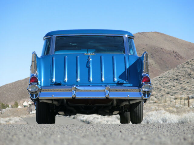 1957 Turquoise Chevrolet Nomad Wagon