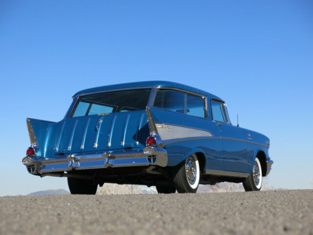 1957 Turquoise Chevrolet Nomad Wagon