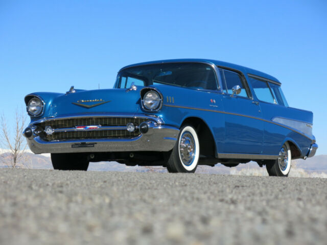 1957 Turquoise Chevrolet Nomad Wagon