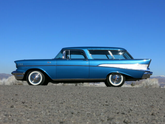 1957 Turquoise Chevrolet Nomad Wagon
