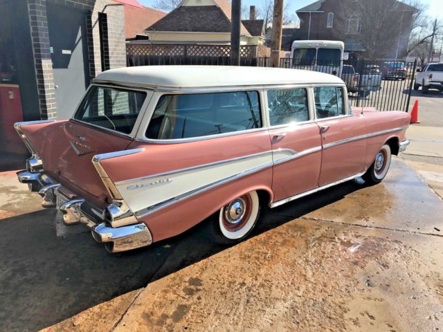 1957 Pink Chevrolet Bel Air/150/210 Wagon