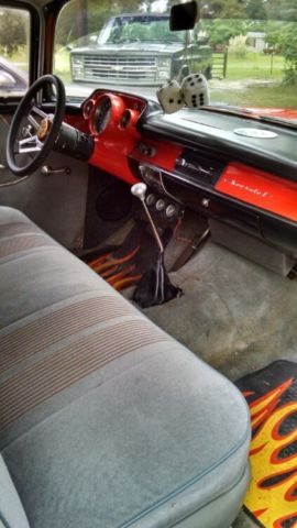 1957 ORANGE/WHITE Chevrolet Bel Air/150/210 Wagon