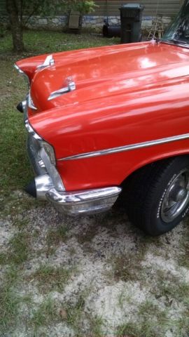 1957 ORANGE/WHITE Chevrolet Bel Air/150/210 Wagon