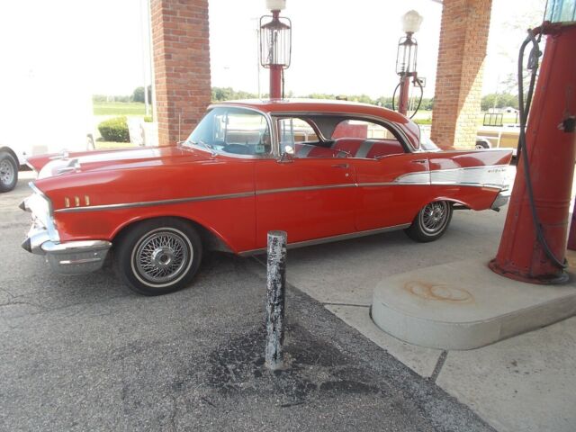 1957 Chevrolet Bel Air/150/210