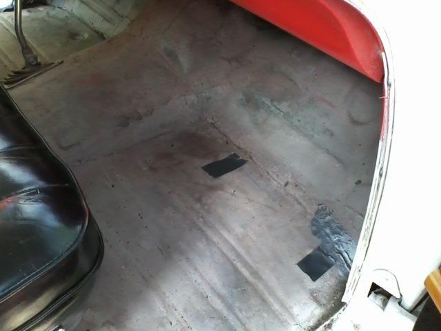 1957 White Chevrolet Bel Air/150/210 Wagon