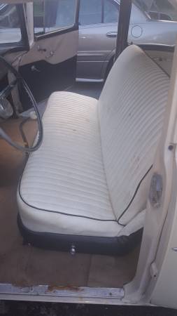 1957 beige Chevrolet Bel Air/150/210