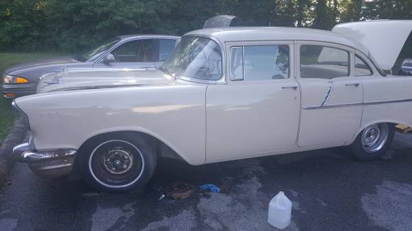 1957 beige Chevrolet Bel Air/150/210