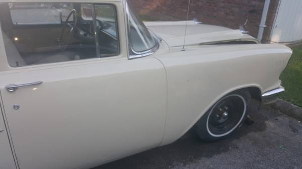 1957 beige Chevrolet Bel Air/150/210