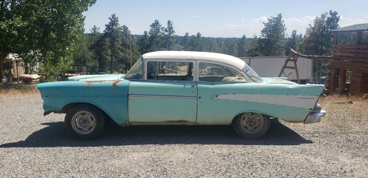 1957 Chevrolet Bel Air/150/210 Sedan