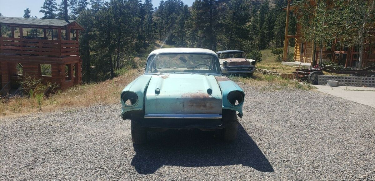 1957 Chevrolet Bel Air/150/210 Sedan