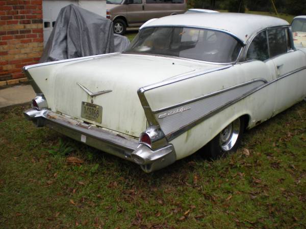 1957 Chevrolet Bel Air/150/210