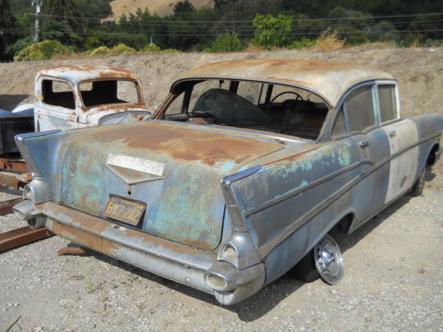 1957 Green Chevrolet Bel Air/150/210 4 door Sedan