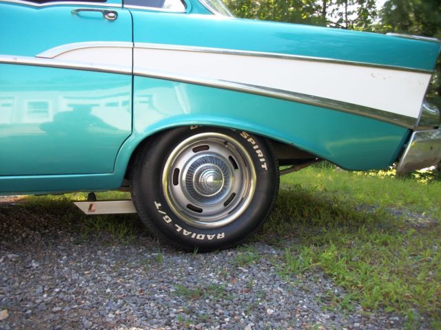 1957 Teal Chevrolet Bel Air/150/210 Sedan