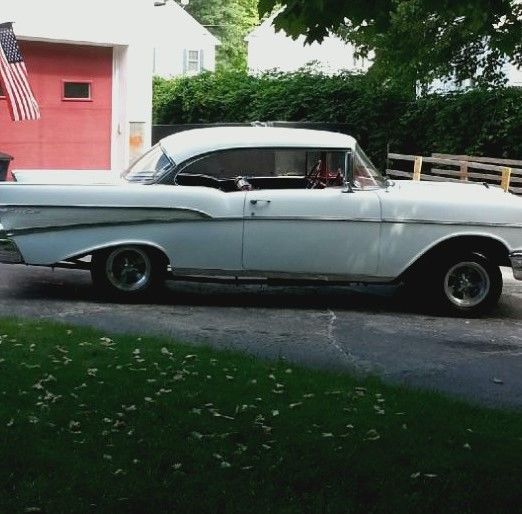 1957 White Chevrolet Bel Air/150/210 coupe no post