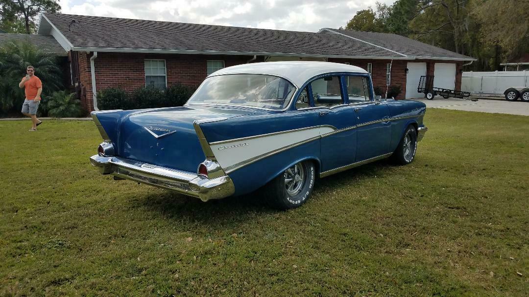 1957 Chevrolet Bel Air/150/210