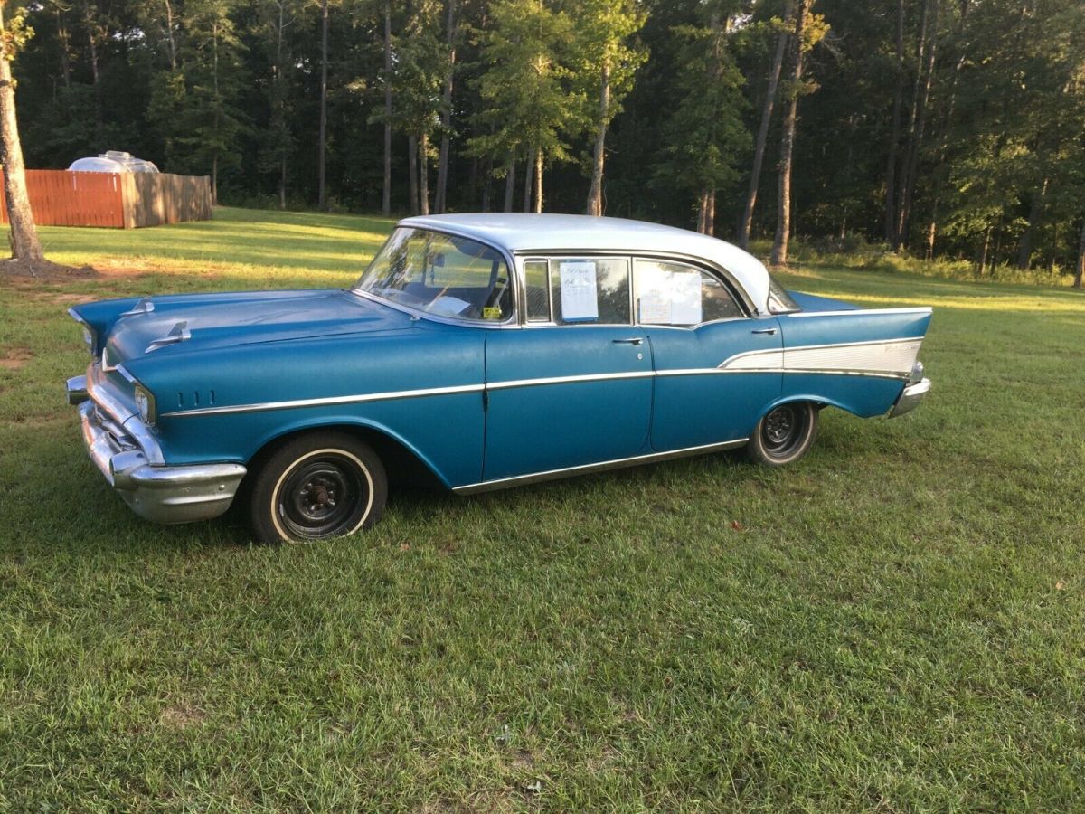 1957 Blue Chevrolet Bel Air/150/210 Sedan