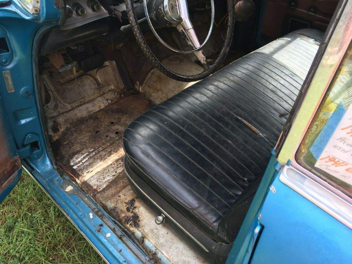 1957 Blue Chevrolet Bel Air/150/210 Sedan