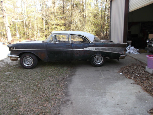 1957 Chevrolet Bel Air/150/210