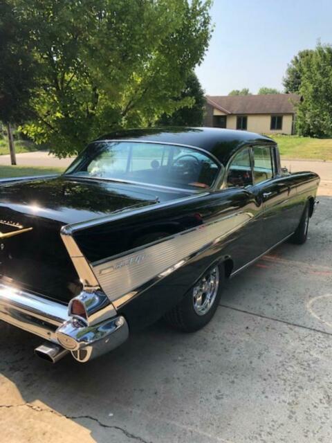 1957 BLACK Chevrolet Bel Air/150/210 Coupe