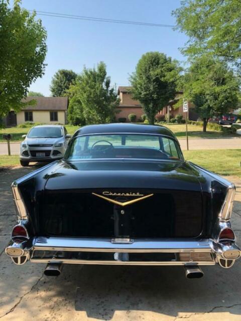 1957 BLACK Chevrolet Bel Air/150/210 Coupe