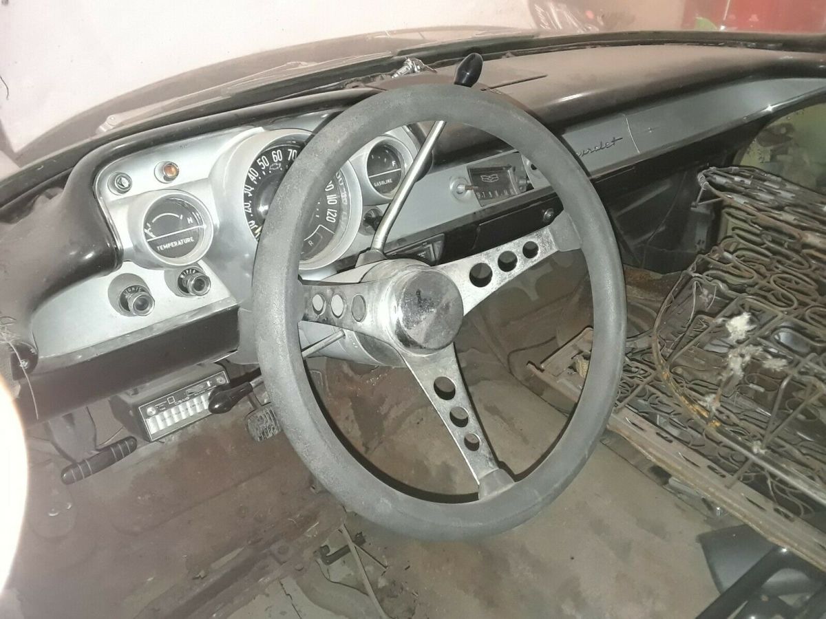 1957 Yellow Chevrolet Bel Air/150/210 Sedan