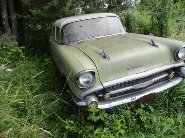 1957 Chevrolet Bel Air/150/210