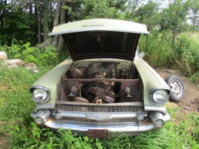 1957 Chevrolet Bel Air/150/210