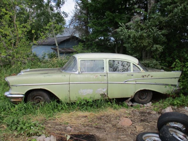 1957 Chevrolet Bel Air/150/210