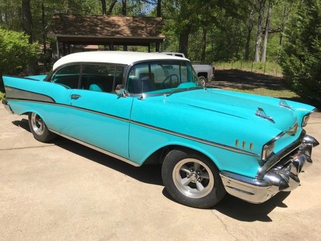 1957 Tropical Turquoise Chevrolet Bel Air/150/210
