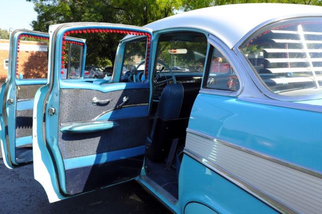 1957 Turquoise Chevrolet Bel Air/150/210