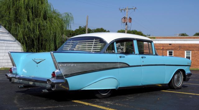 1957 Turquoise Chevrolet Bel Air/150/210