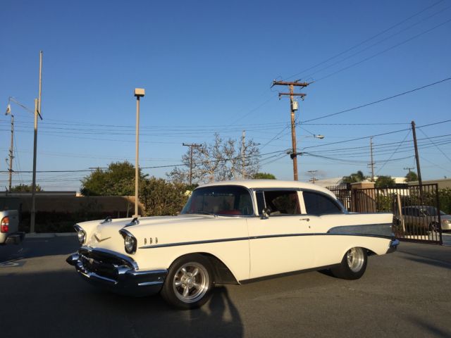 1957 White Chevrolet Bel Air/150/210