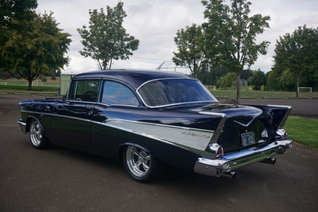1957 Blue Chevrolet Bel Air/150/210 Sedan