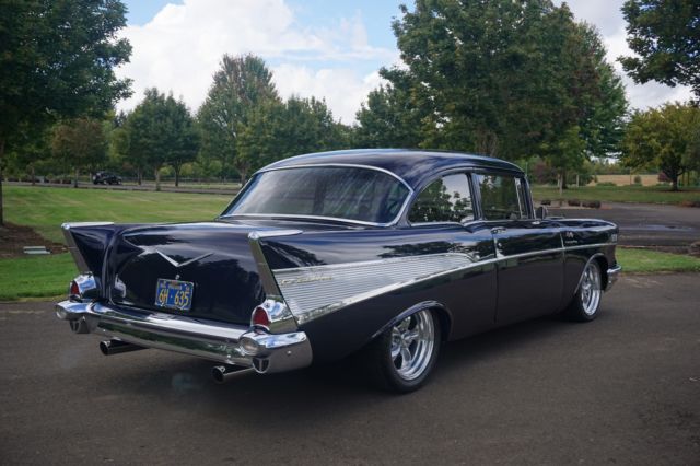 1957 Blue Chevrolet Bel Air/150/210 Sedan