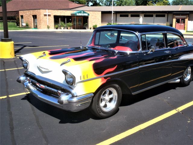 1957 Gloss black with custom old school flames Chevrolet Bel Air/150/210