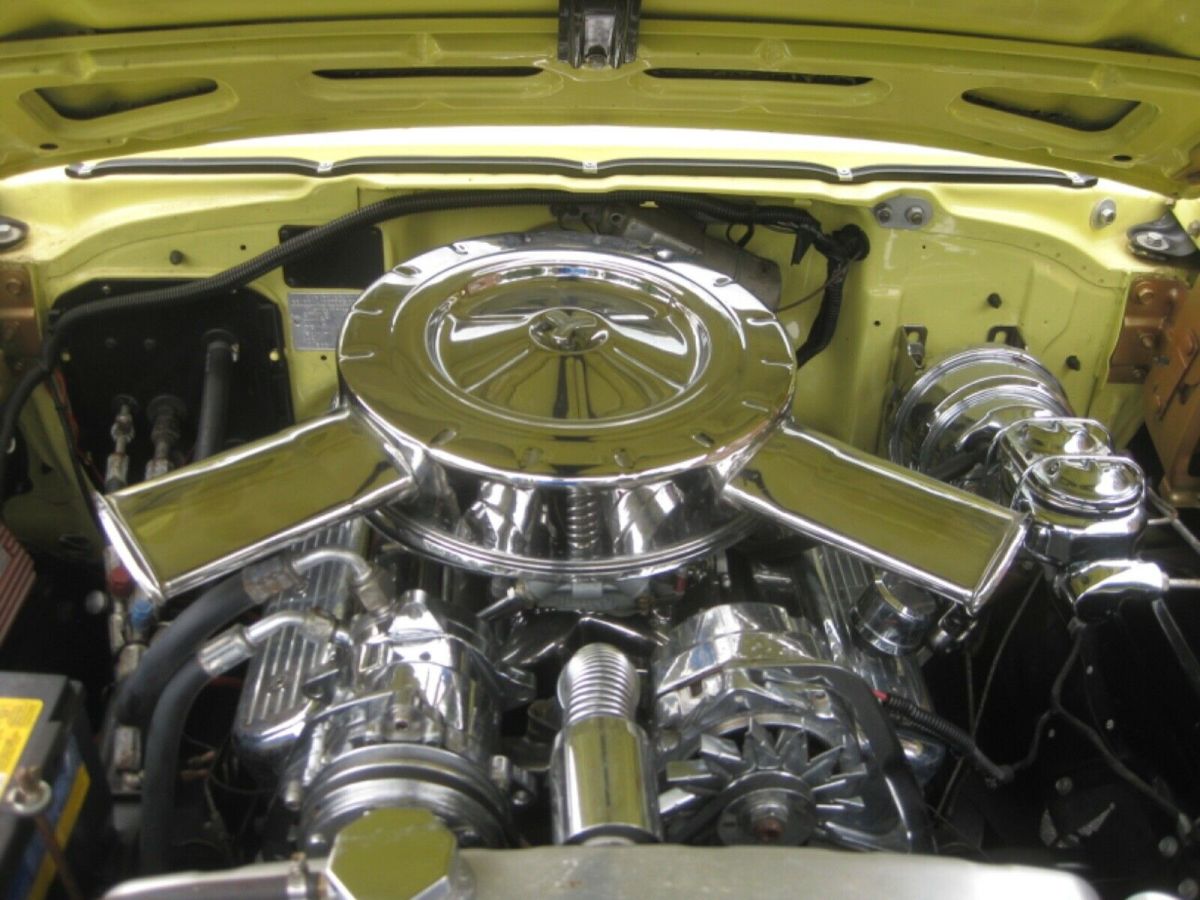 1957 Chevrolet Bel Air/150/210 Convertible