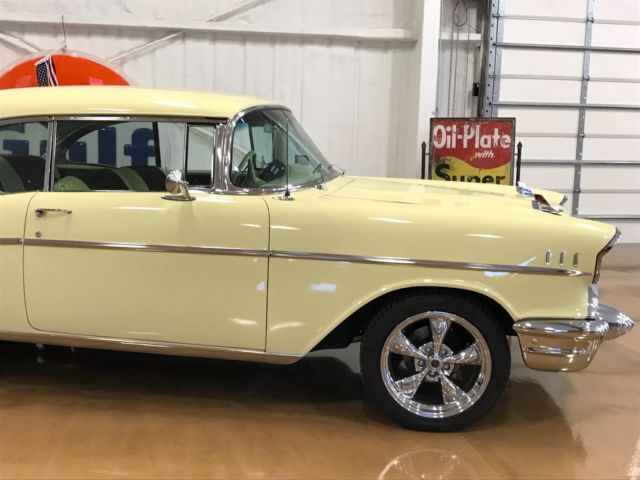 1957 Colonial Creme Chevrolet Bel Air/150/210 Coupe
