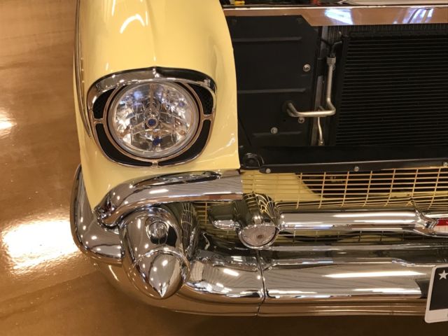 1957 Colonial Creme Chevrolet Bel Air/150/210 Coupe