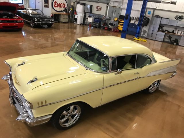 1957 Colonial Creme Chevrolet Bel Air/150/210 Coupe