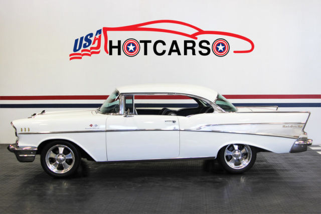 1957 White Chevrolet Bel Air/150/210 Hardtop