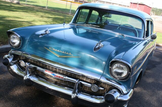 1957 Chevrolet Bel Air/150/210