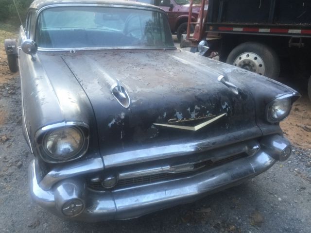 1957 Red/White Chevrolet Bel Air/150/210 2 Door Hardtop