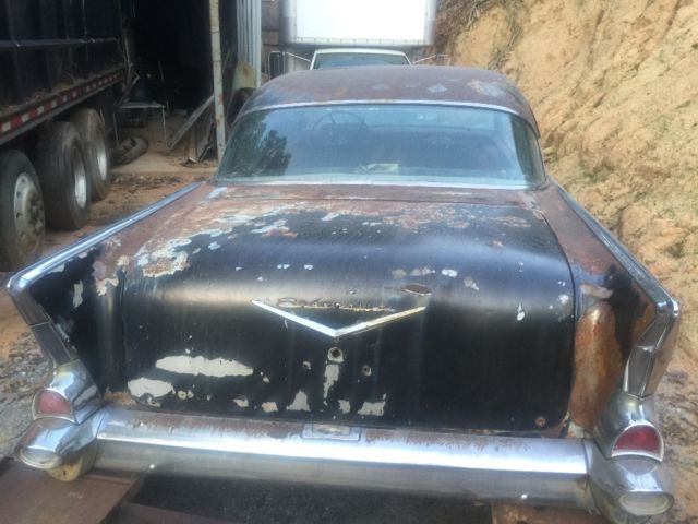 1957 Red/White Chevrolet Bel Air/150/210 2 Door Hardtop